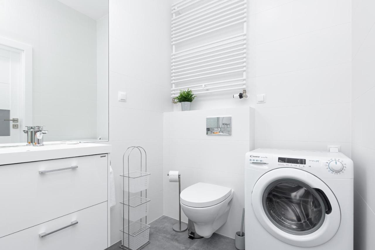 Golden Apartments Ursynów by Renters Warszawa Zewnętrze zdjęcie