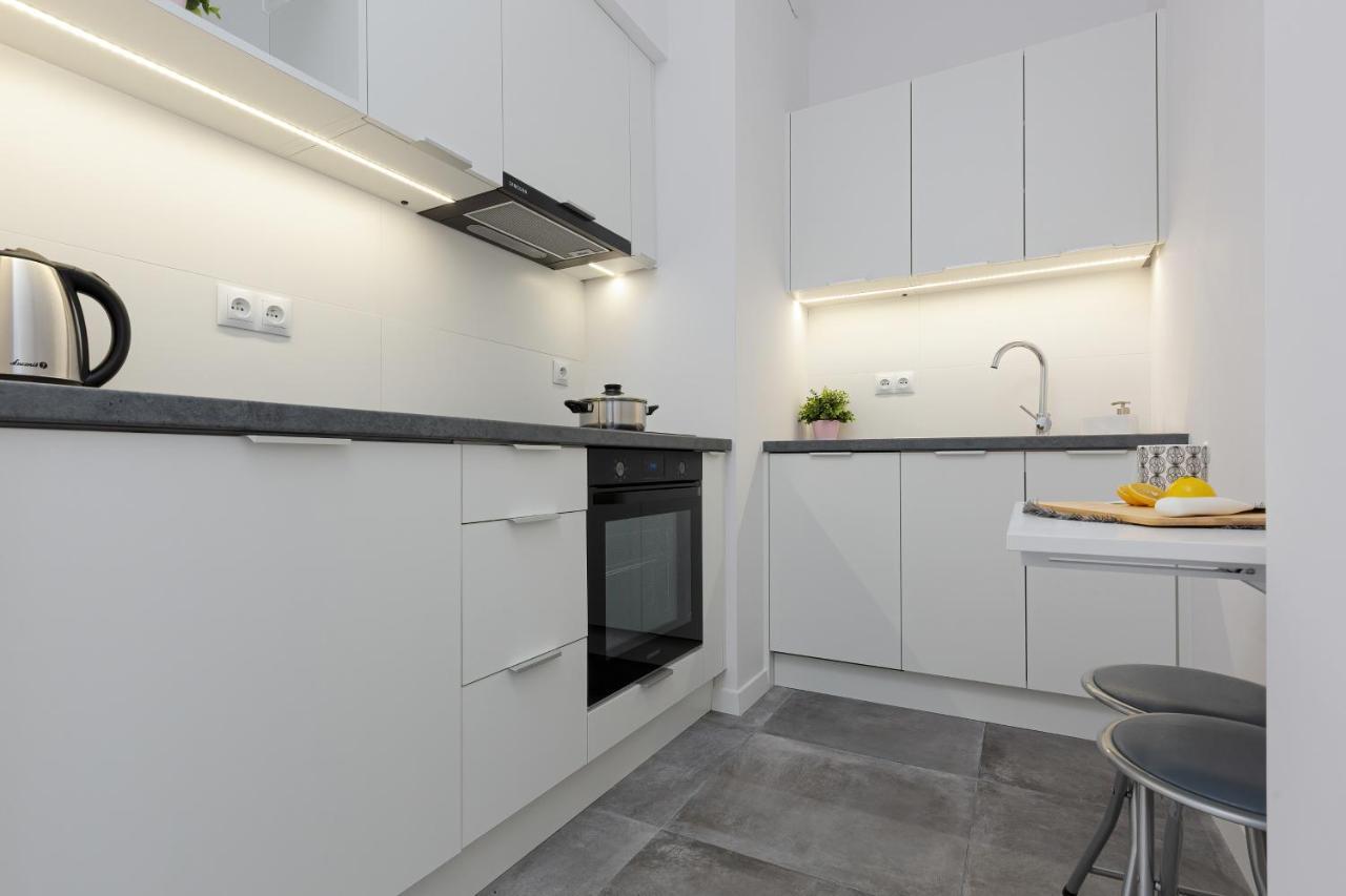 Golden Apartments Ursynów by Renters Warszawa Zewnętrze zdjęcie