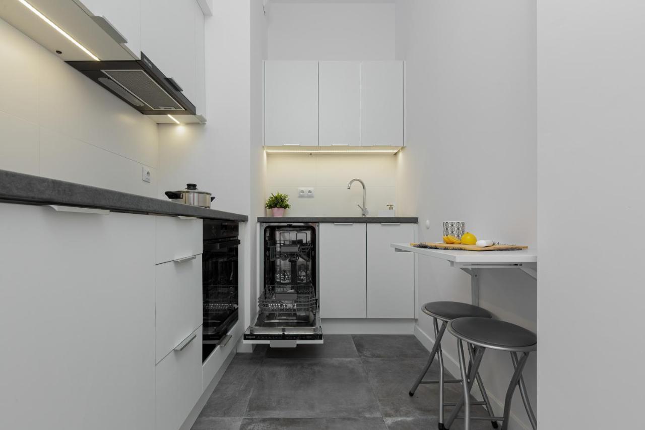 Golden Apartments Ursynów by Renters Warszawa Zewnętrze zdjęcie